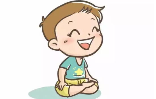 宝宝怎么坐是正确姿势 警惕宝宝三种不良坐姿