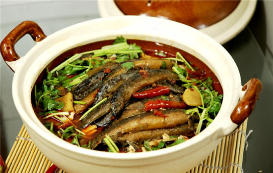 吃螃蟹不能吃什么 螃蟹的相克食物表