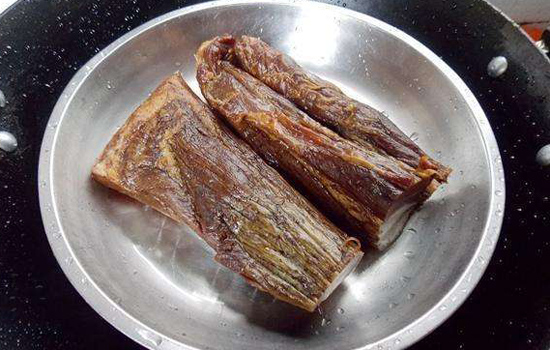 烟熏腊肉怎么清洗 清洗熏腊肉六步走