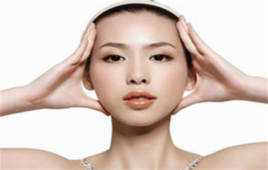 精油用在护肤哪一步 精油用在护肤第三步