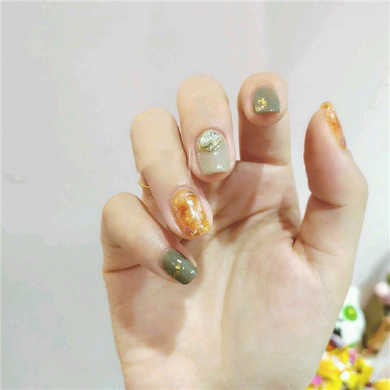 冬天日式美甲图片 今年冬天最好看日系美甲