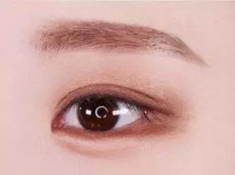 娃娃妆怎么画 幸福感超足的娃娃妆教程