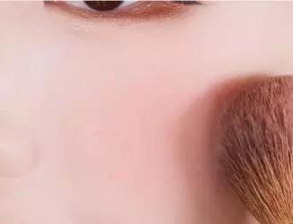 娃娃妆怎么画 幸福感超足的娃娃妆教程