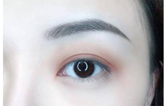 枫叶妆图片 秋冬日常枫叶眼妆教程