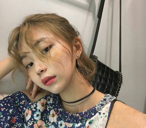 2024女生流行发型款式 后半年就留这些款过冬吧