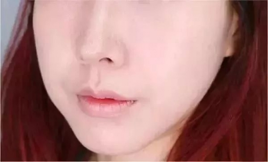 简易化妆步骤图解 只需十四步完成整套妆容