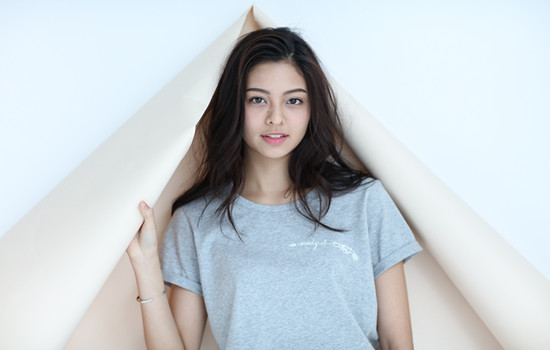 怡丽丝尔精华好用吗 让年龄成为秘密