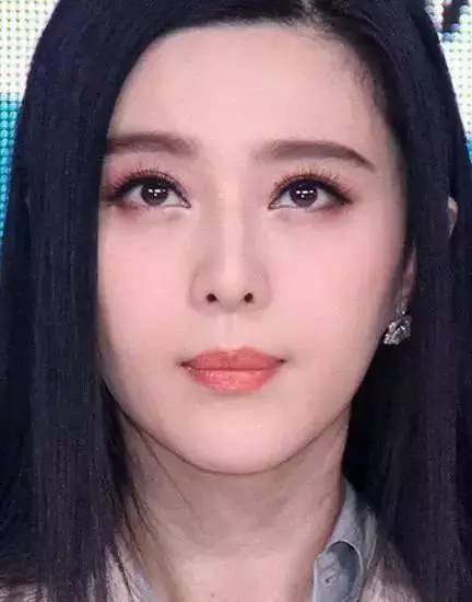 倒影眼线画法步骤图 这些明星都有画这个眼线