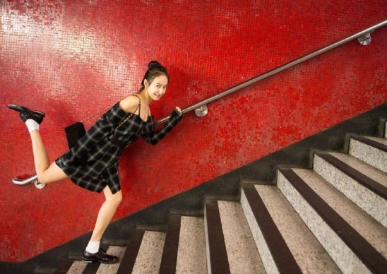 丸子头扎法步骤图解 丸子头怎么扎好看