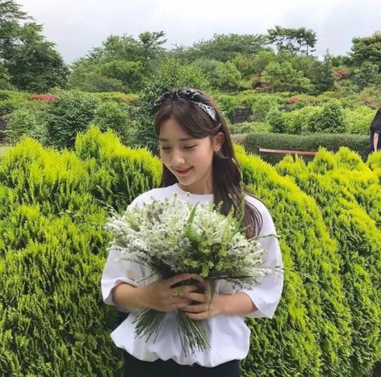 职场女生应该弄什么样的发型 让你美丽又知性