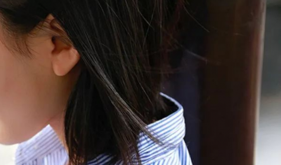 如何缓解脱发的方法 脱发是什么原因引起的