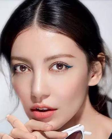 毛孔粗大的原因 导致你毛孔粗大的一定是这三个原因