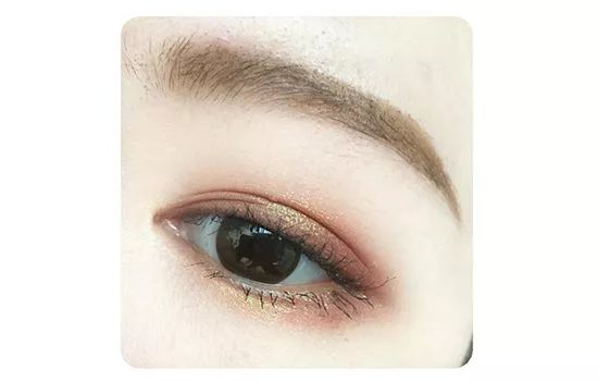 眼妆怎么画 日常百搭的眼妆教程