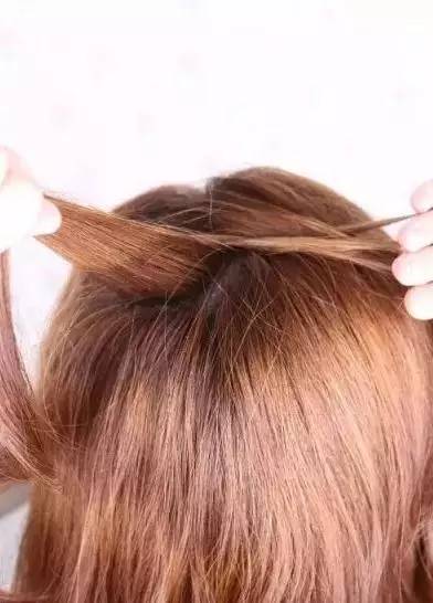 编发教程图解 三款好好看的编发教程
