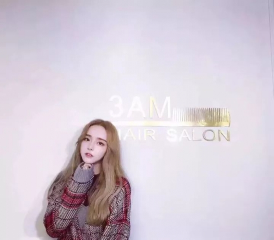 超显气质的女生发型 让你在整个冬季气质非凡