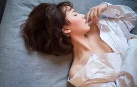 老公生气了送什么礼物 你还需要这5点和解招数