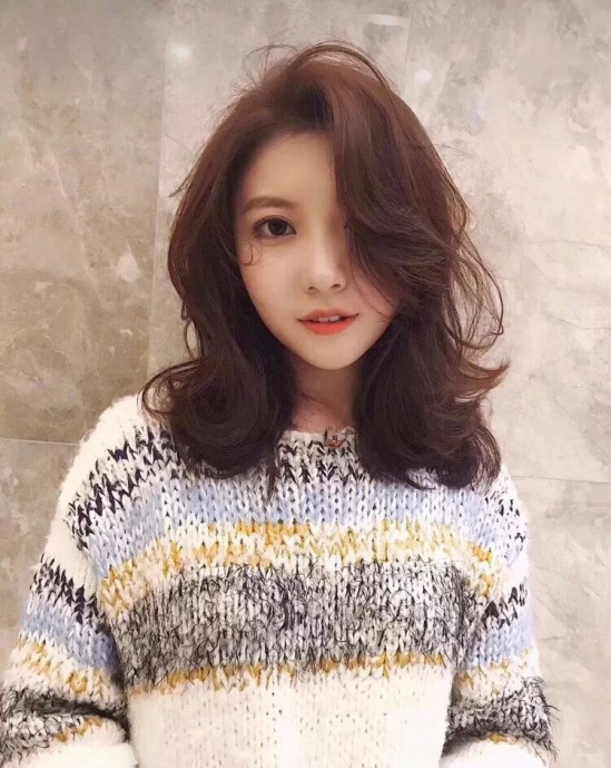 今年流行什么烫发 俩款近期最受欢迎的烫发介绍