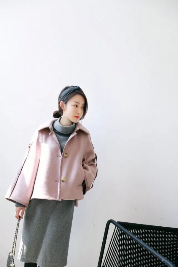 小个子女生穿衣技巧   小个子女生冬季穿衣搭配图片