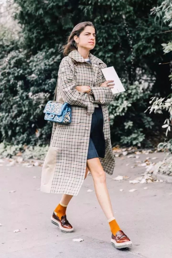 今年最流行的冬季靴子   2024最流行的靴子