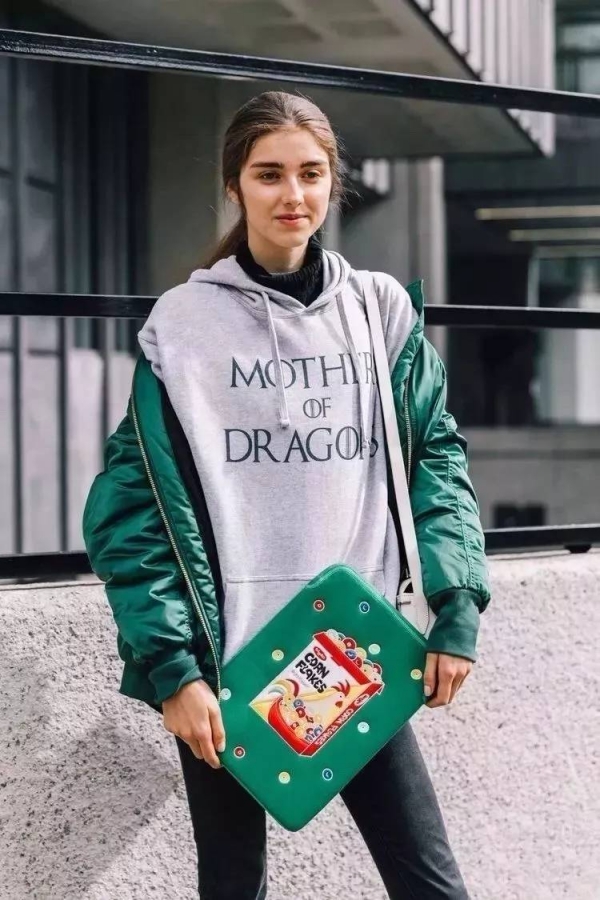 高领衫搭配   高领衫配什么外套好看