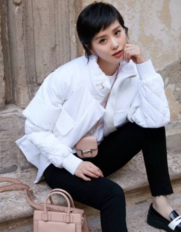 羽绒服怎么穿时尚 最全指南在这儿