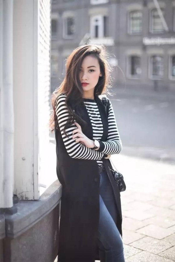 长马甲女装搭配图片   长马甲配什么衣服好看