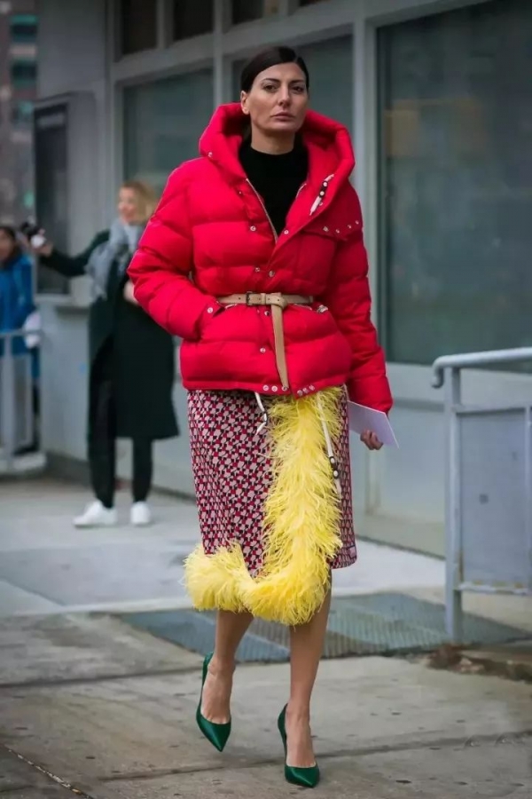 冬季怎么搭配衣服显瘦  教你大冬季能越穿越瘦