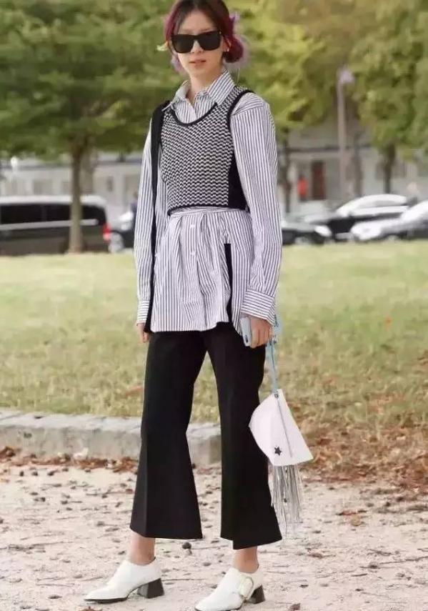 小黑裤怎么搭配衣服  小黑裤配什么上衣