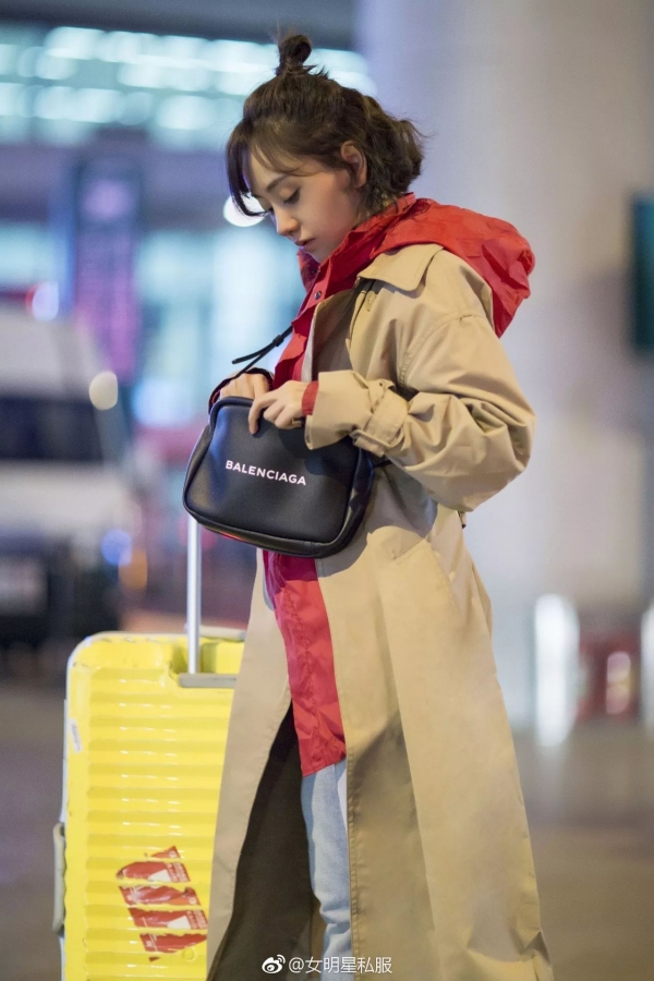 叠穿衣服搭配   秋冬学会叠穿你就能美出新层次哦