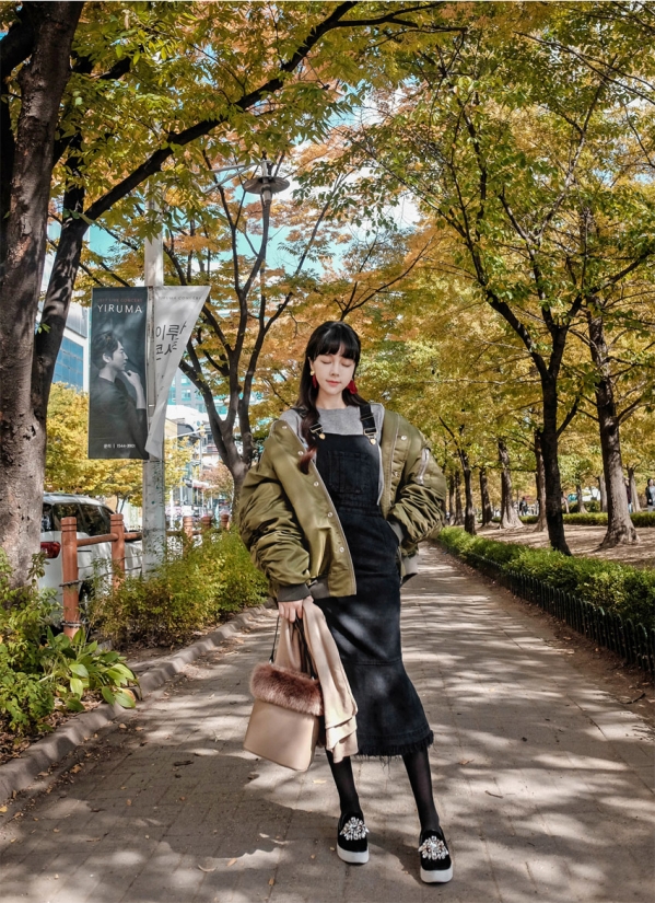军绿色羽绒服搭配图片 来自丛林深处的时髦感