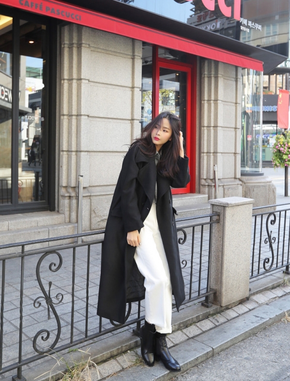 冬天白色裤子配什么鞋子 谁还不是美腿杀了？