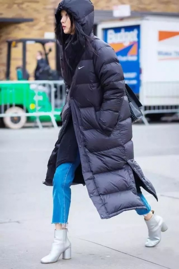 小个子羽绒服怎么穿 这样既不臃肿还显高