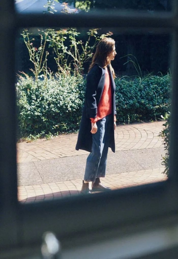 中性风格女生穿衣打扮  女生学着这么穿，不仅优雅还超帅气哦