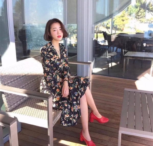 短发女生穿搭图集 短发女生花式穿搭风格图集