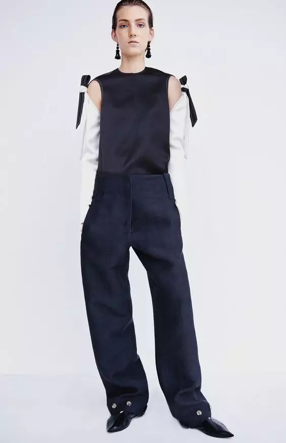 2024服装流行元素 “绑”起来才够时尚