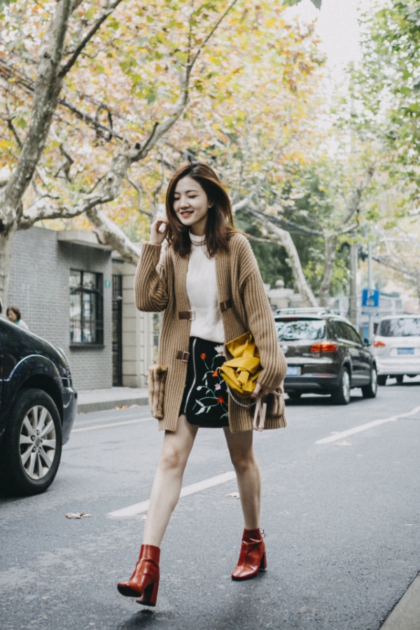秋冬季穿衣搭配图女 冬季不会穿搭的你看过来