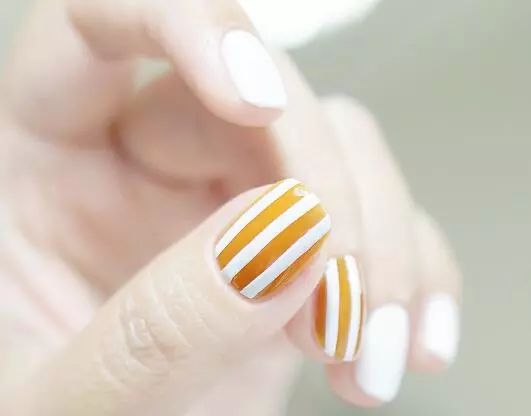 小清新美甲图片 一款清新有型的美甲教程