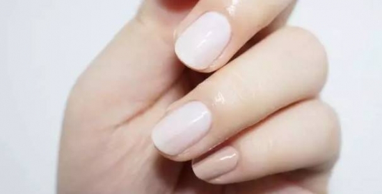晕染美甲图片 蓝玫撞色晕染美甲教程