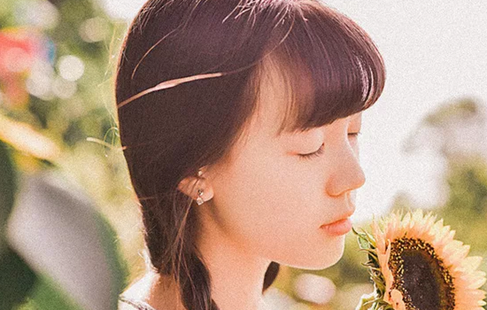 香蒲丽绿公主眼膜多久用一次 每周2-3次最佳