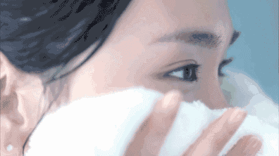 不同肤质如何选择洁面 不同肤质的洗脸方法介绍