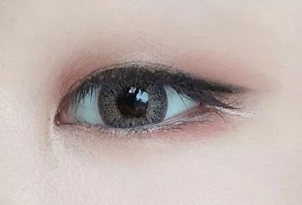 单眼皮眼妆教程图解 拯救单眼皮少女眼妆教程来袭