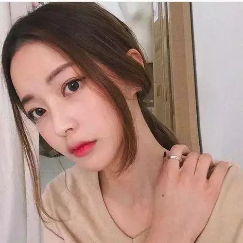 今年秋冬最流行的发色 这么多款流行发色任你挑选
