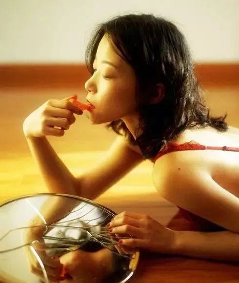 男朋友脾气不好怎么办 男人脾气不好？3招教你把他变成小绵羊。