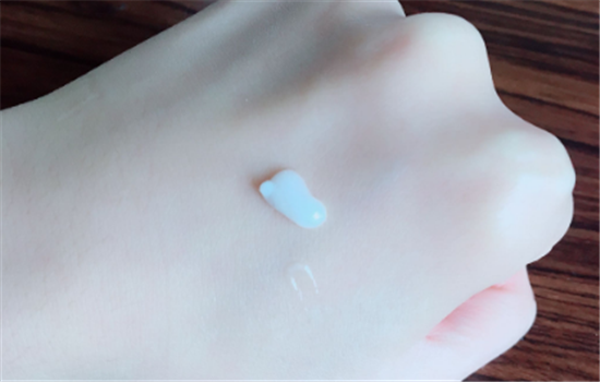 菲洛嘉抗皱精华好吗 告别时光“纹”身