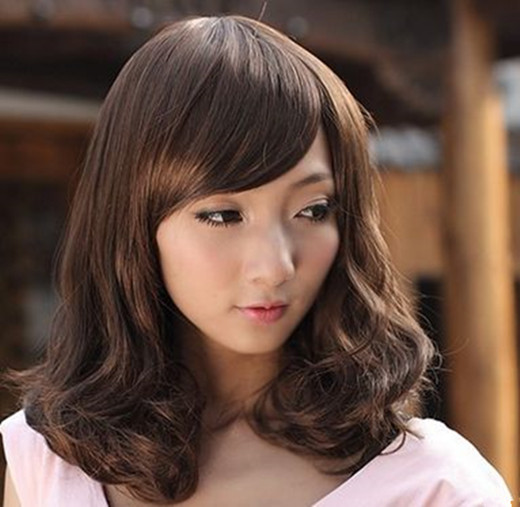 2024年头发流行什么颜色 美美发色让你变美女