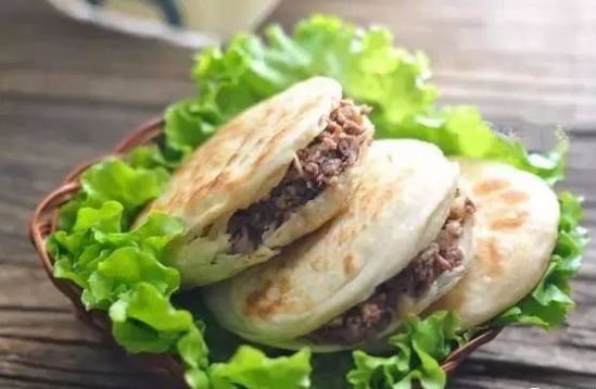 肉夹馍的家常做法 自己在家动手做肉夹馍的方法