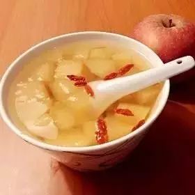 苹果煮熟吃的好处 煮熟的苹果居然有这么大的功效