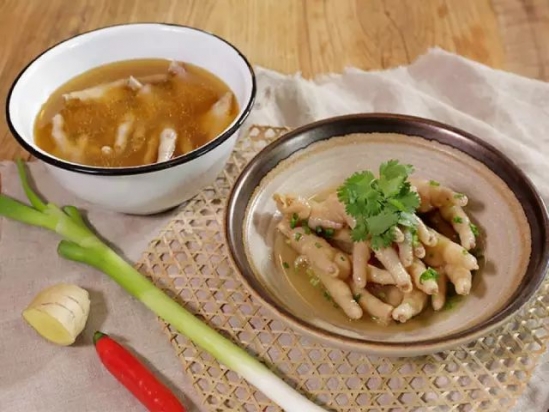 鸡爪的做法大全 多吃鸡爪补充胶原蛋白好
