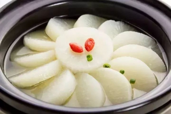 白萝卜的家常做法 白萝卜和它一起炖降三高败内火