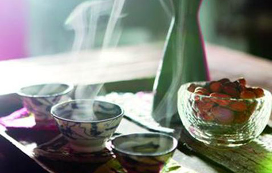 白酒为什么要烫 白酒最好只是温烫